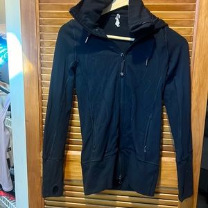 Lululemon athletic sweater sz 2